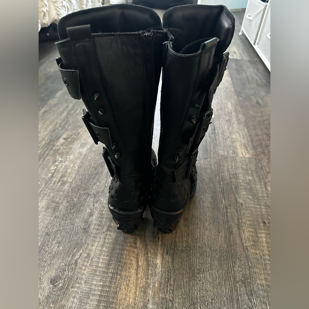 New rock black Italian leather Metallic studded boot - size 39 (US 8) worn once - Picture 14 of 16